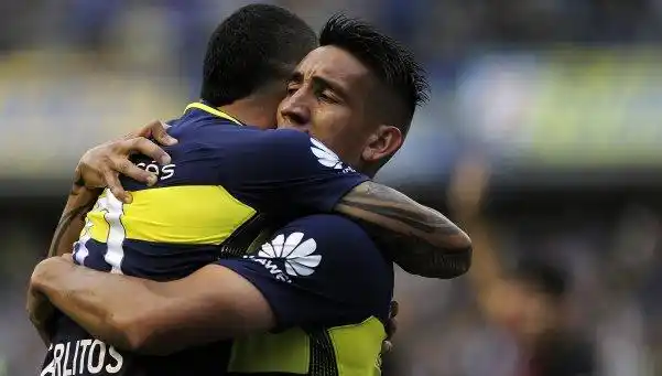 Boca volvió a golear, terminó el 2016 como único líder y le rogó a Tevez