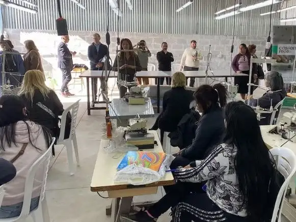 Crisis en la industria textil: por caída de ventas y producción, 6 de cada 10 empresas redujeron empleo durante el último año