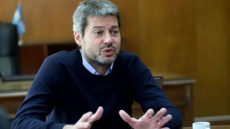 Lammens contradice al Gobierno: "La idea es no parar el fútbol"