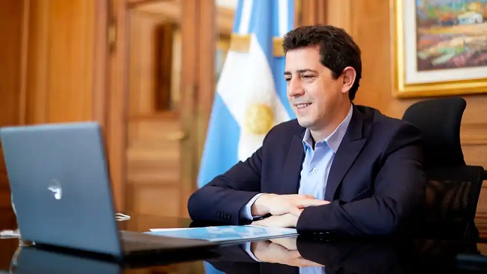 De Pedro destacó ante empresarios la necesidad de construir “acuerdos de largo plazo”