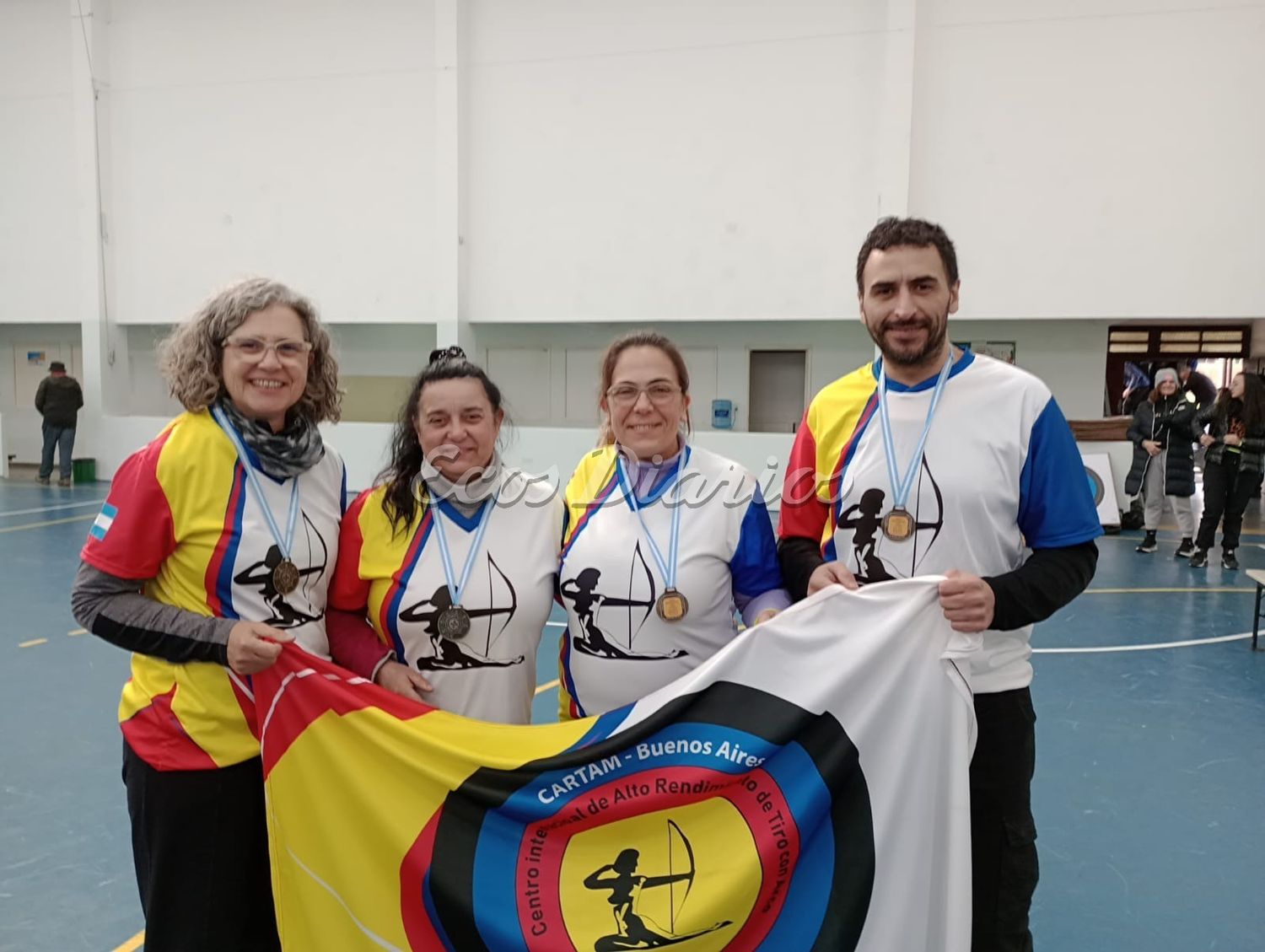 Los tiradores de Necochea. Mariana Cedrón, Brenda Casanova, Daniela Gil y Daniel Gonzélez