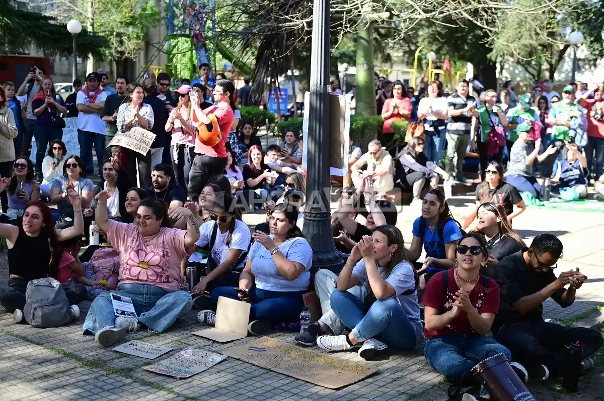 marcha universitaria octubre 2024 credito MRFotografía (2) - 12
