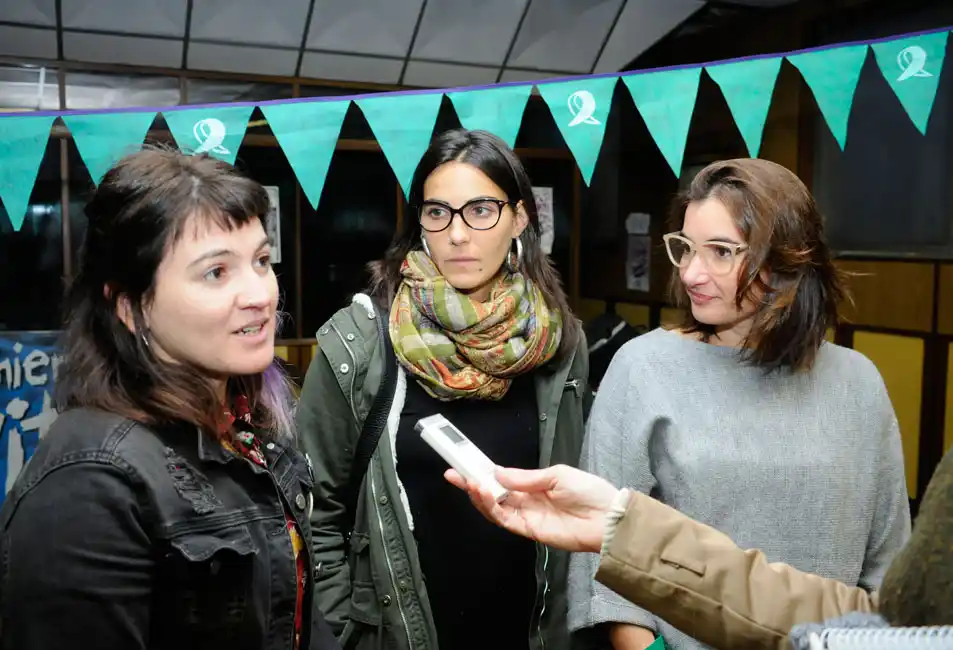 La Campaña por el Derecho al Aborto Legal cuestiona el proyecto oficialista 