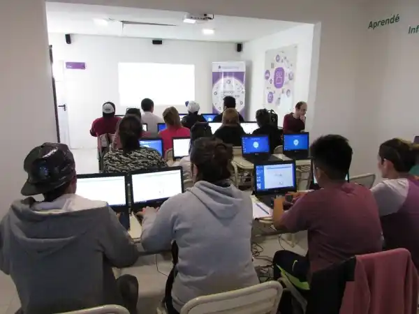 Punto Digital Chascomús: se dictan cursos totalmente gratuitos y autoasistidos