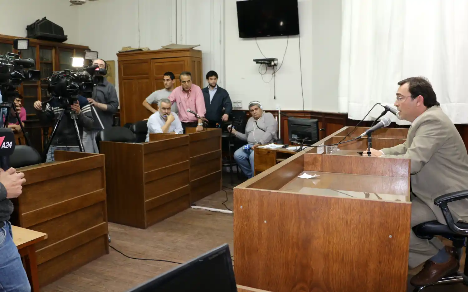 Gustavo Rivas no podrá abandonar el país 