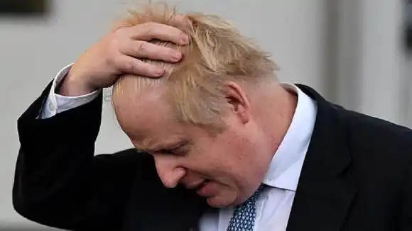 EN TREMENDO LÍO se metió Boris Johnson: descubren que mintió sobre sus fiestas en plena pandemia