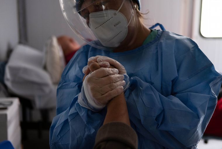 Tras 171 días de cuarentena, se superaron las 10.000 muertes en el país