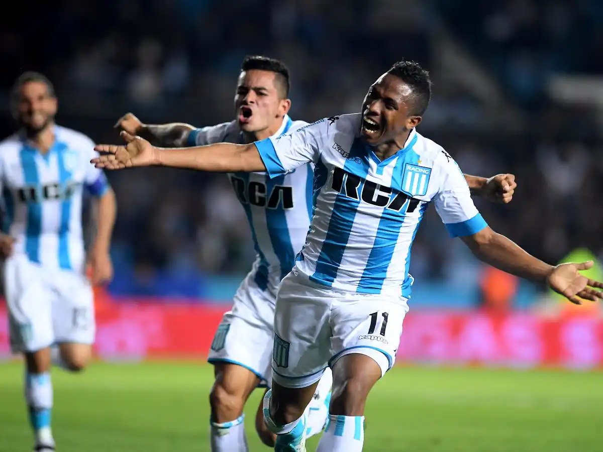 Ibargüen hizo sonreír a Racing