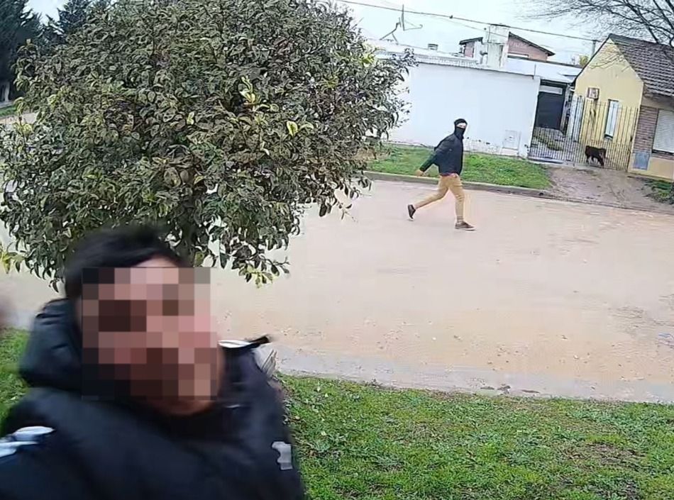 Denuncian otro robo de cámaras de seguridad, a plena luz del día