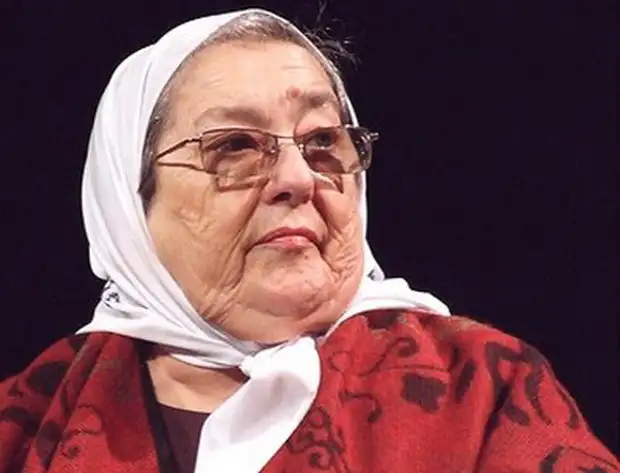 Hebe internada por un cuadro de asma crónico   