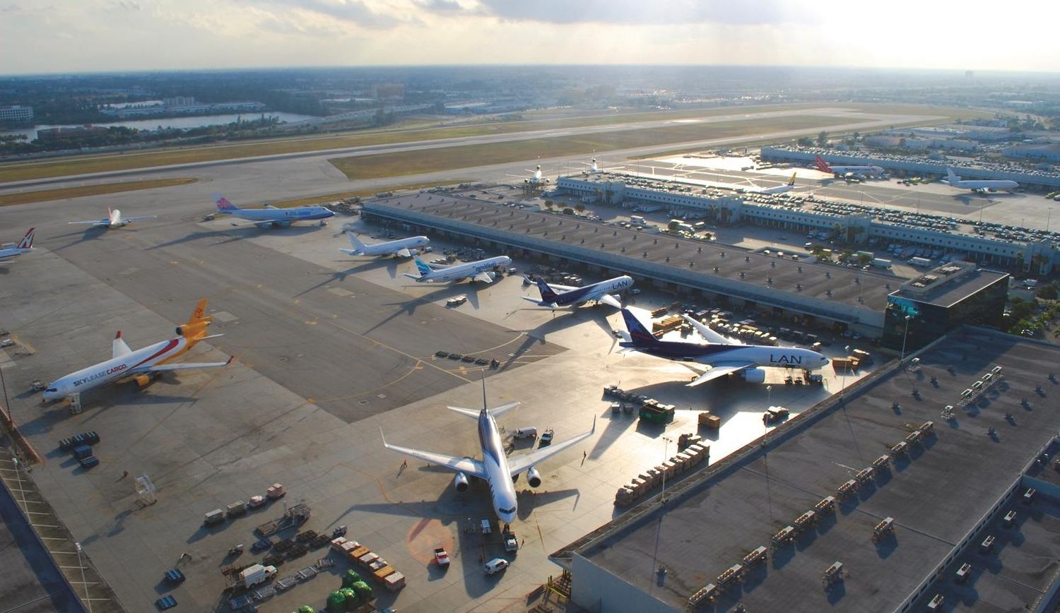 Día de la Madre: el aeropuerto de Miami maneja el 89% de las flores importadas en Estados Unidos por vía aérea