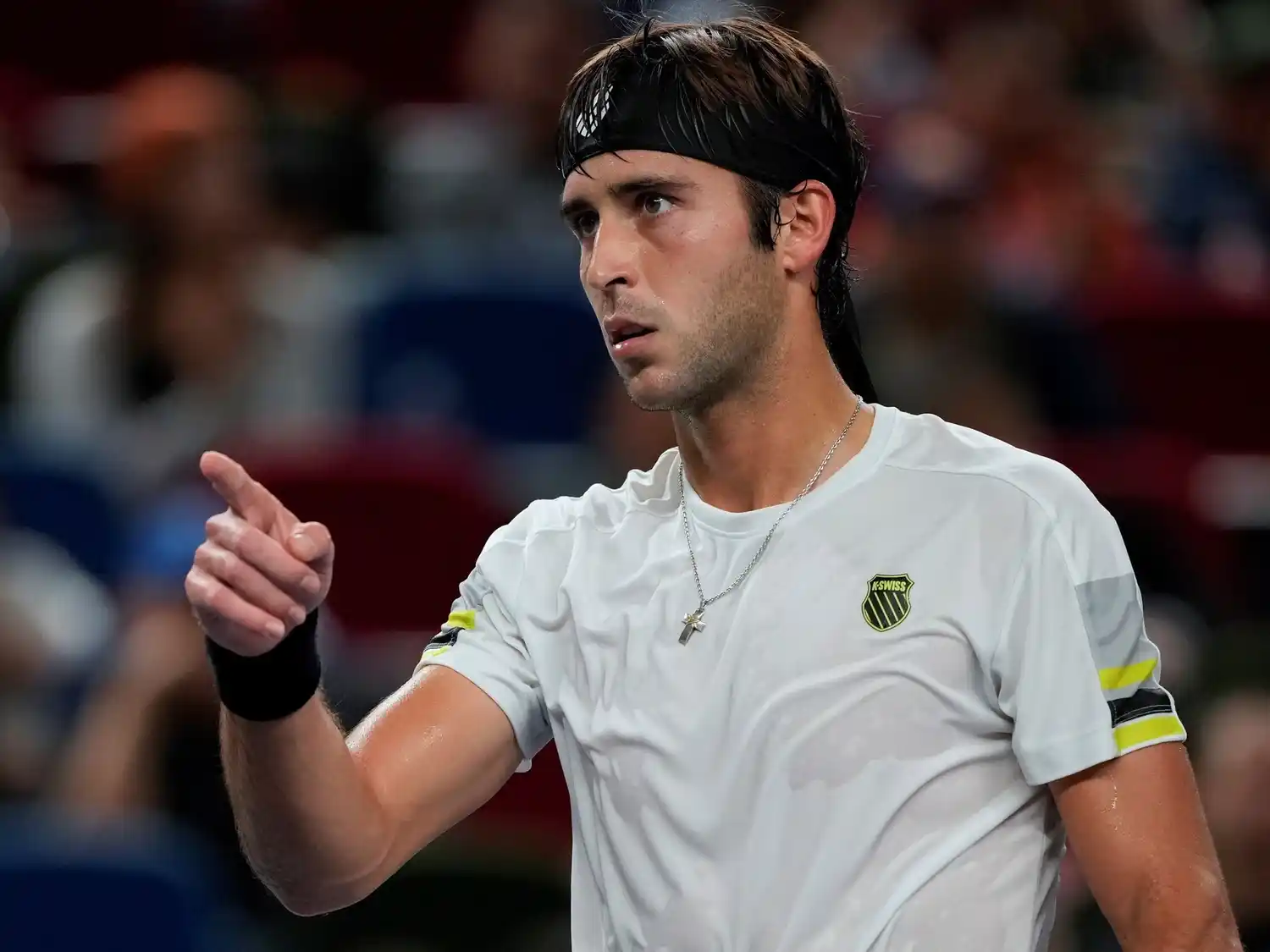 Tomás Etcheverry jugó un gran partido ante Jannik Sinner y se despidió de Shangái