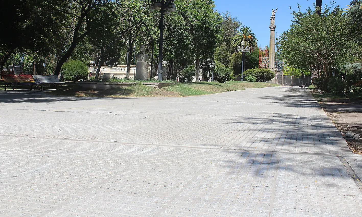 Avanzan los trabajos en plaza Constitución