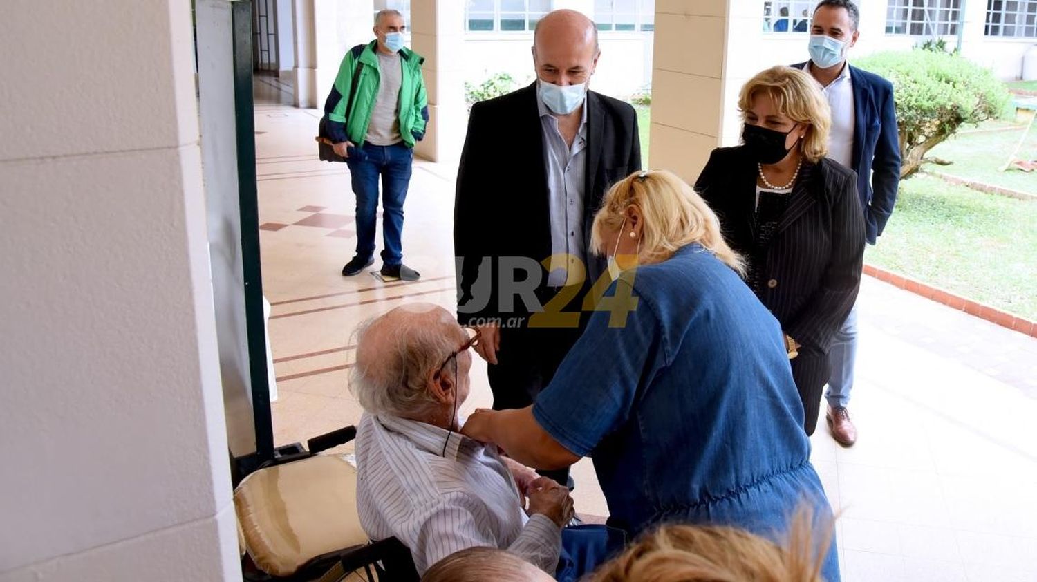 Vacunación antigripal: la provincia lanzó operativo móvil para residentes y personal de geriátricos