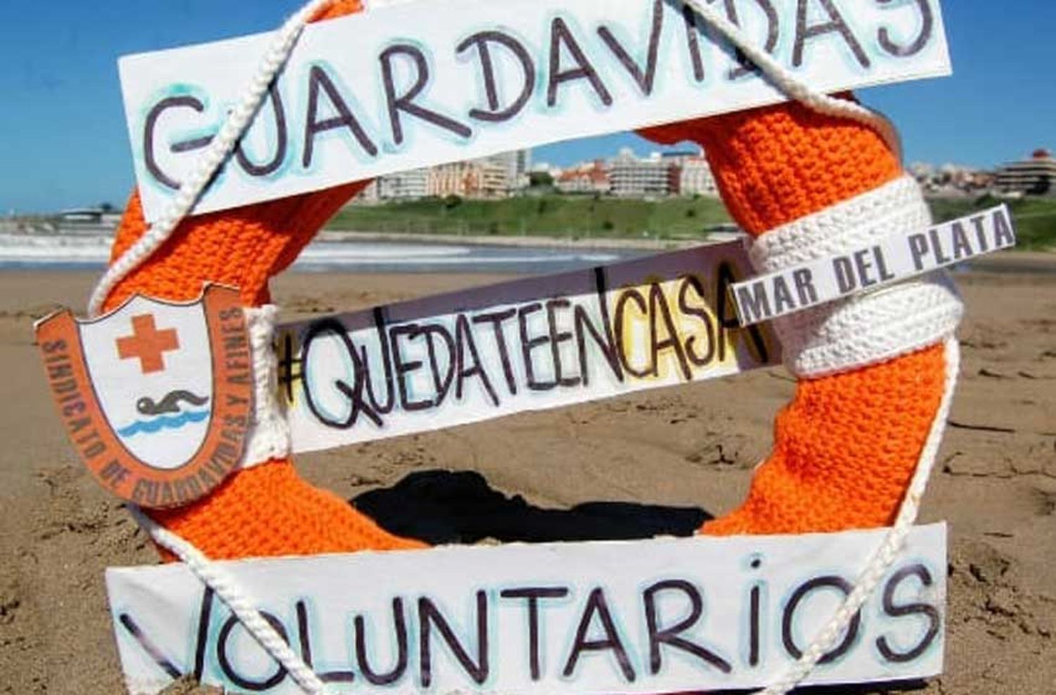 400 guardavidas custodian "ahora" que no pises la arena