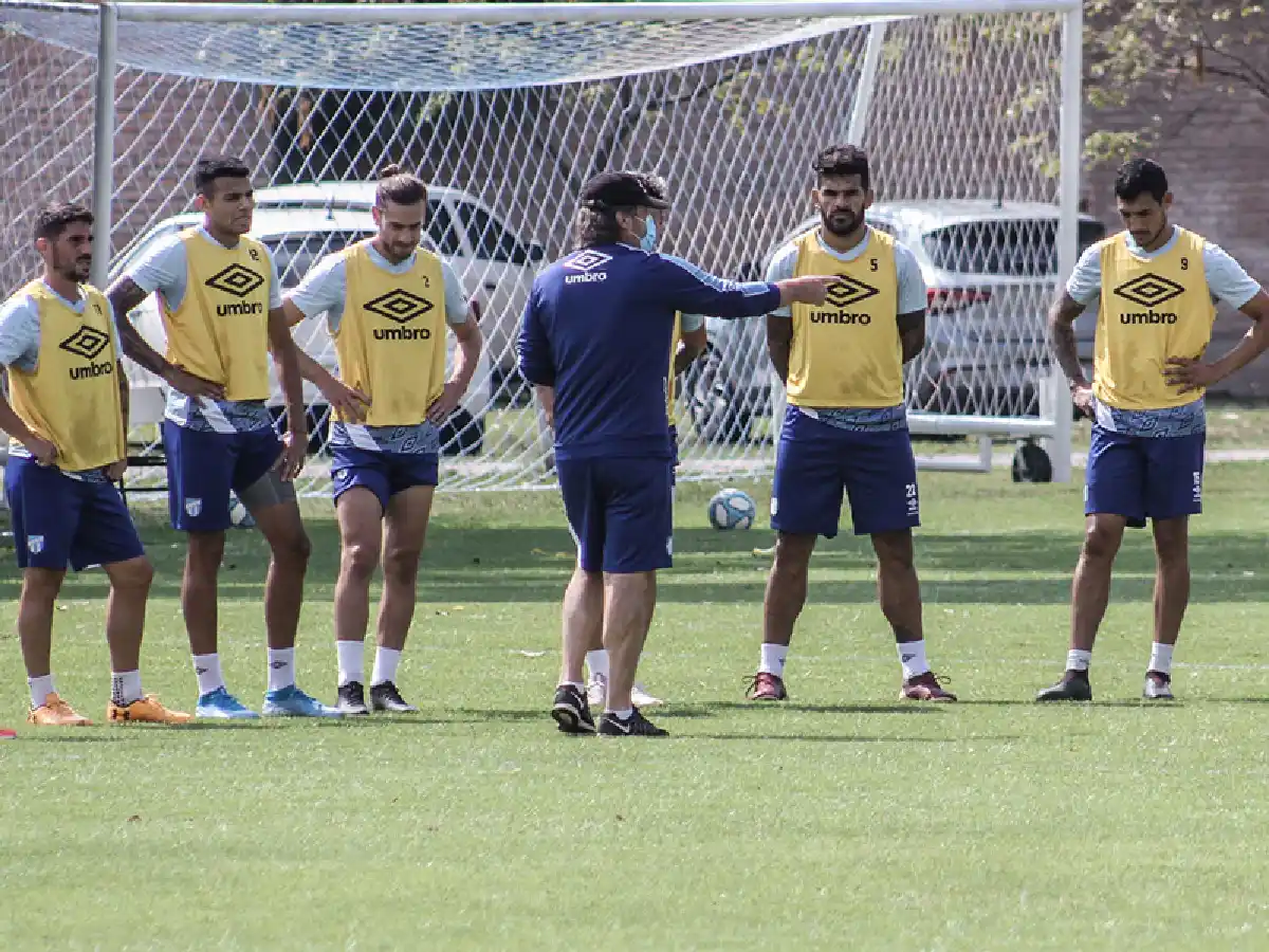 Copa de la Liga Profesional: hay acción en Tucumán 