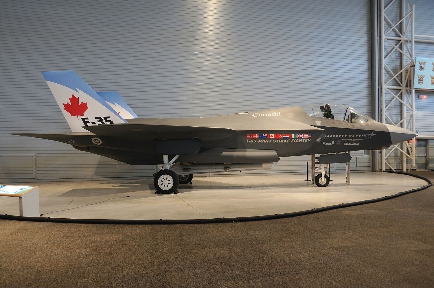 Nine fully operational Canadian F-35 stealth fighters by 2027?