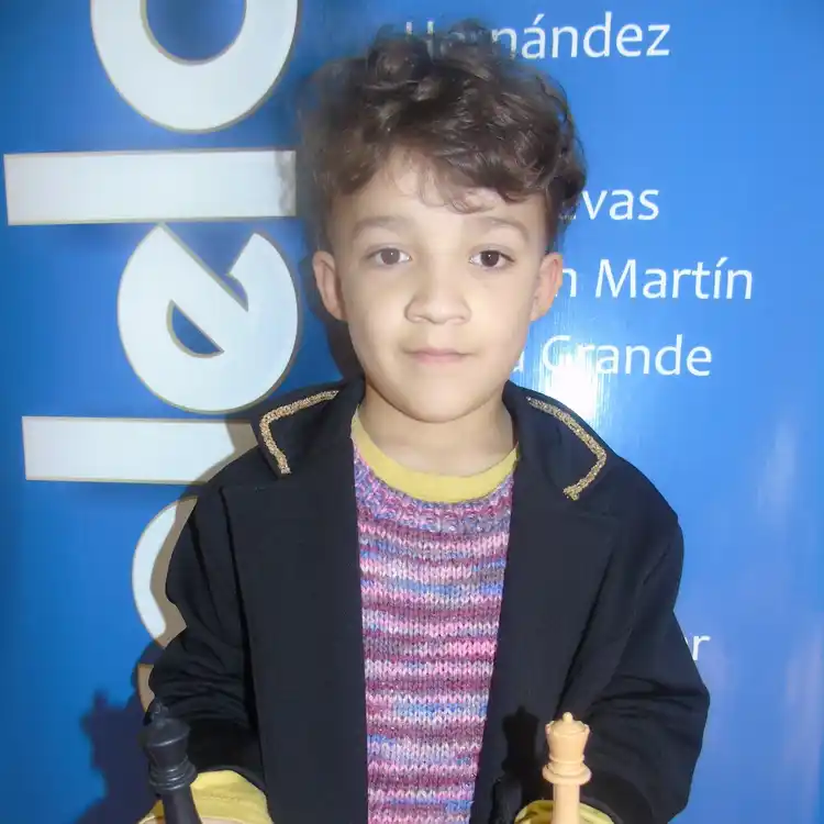 Itán Tobares, el niño ajedrecista que sorprende con su talento y sueña con llegar al Sudamericano