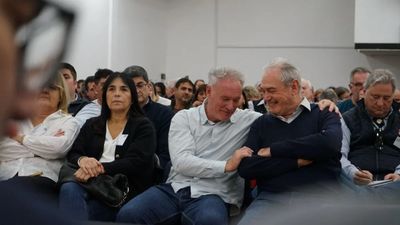 La UCR de Entre Ríos ratificó su pertenencia a Juntos por Entre Ríos y avaló ampliar la alianza
