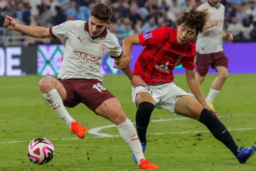 El City de Julián Álvarez pasó a la final 