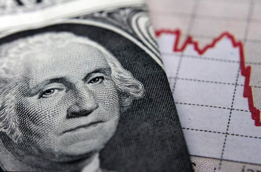El dólar cerró el último día hábil del año en $18,85