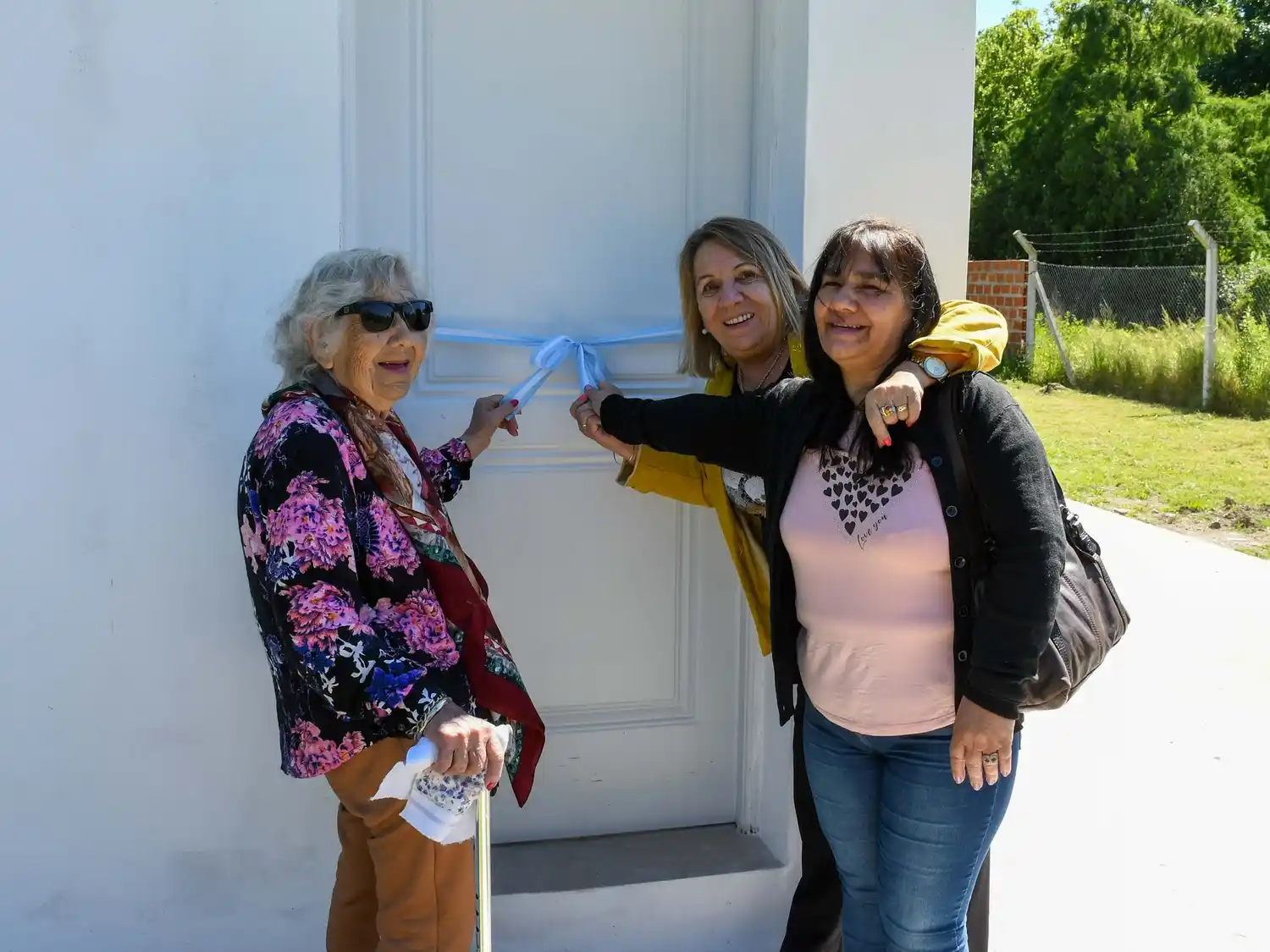 Nueva familia gualeya cumple el sueño de la casa propia con el programa “Tené tu Casa 2”