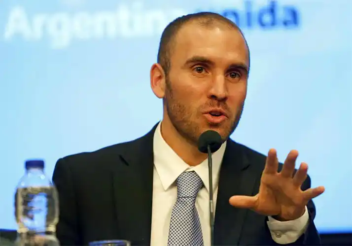 Martín Guzmán reafirmó su plan y criticó la gestión de Cristina