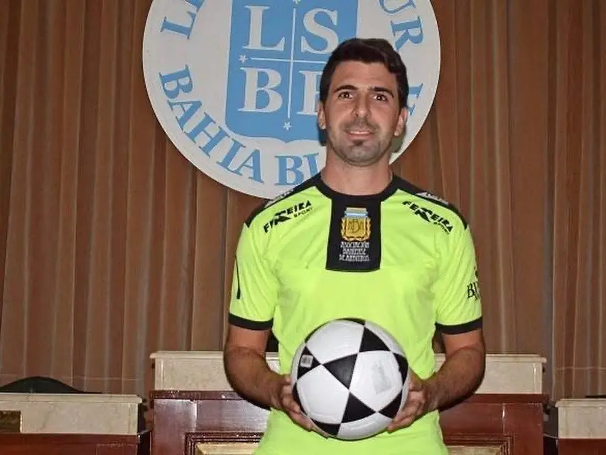 Juan Nebbietti arbitrará al "9" en domingo a las 11 en Neuquén.