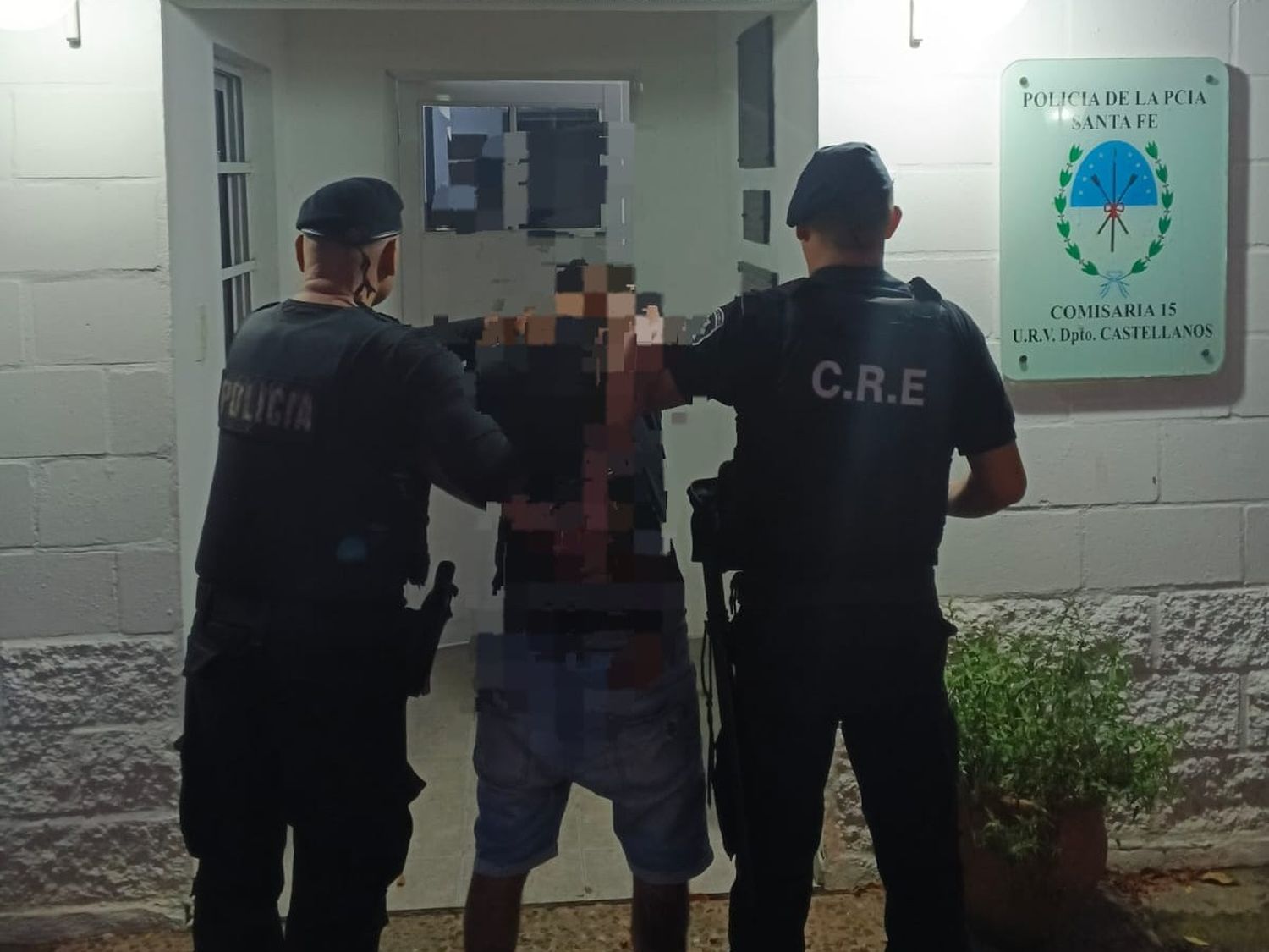 Sorprendieron a un ladrón dentro de un auto en los alrededores del Club Ferro