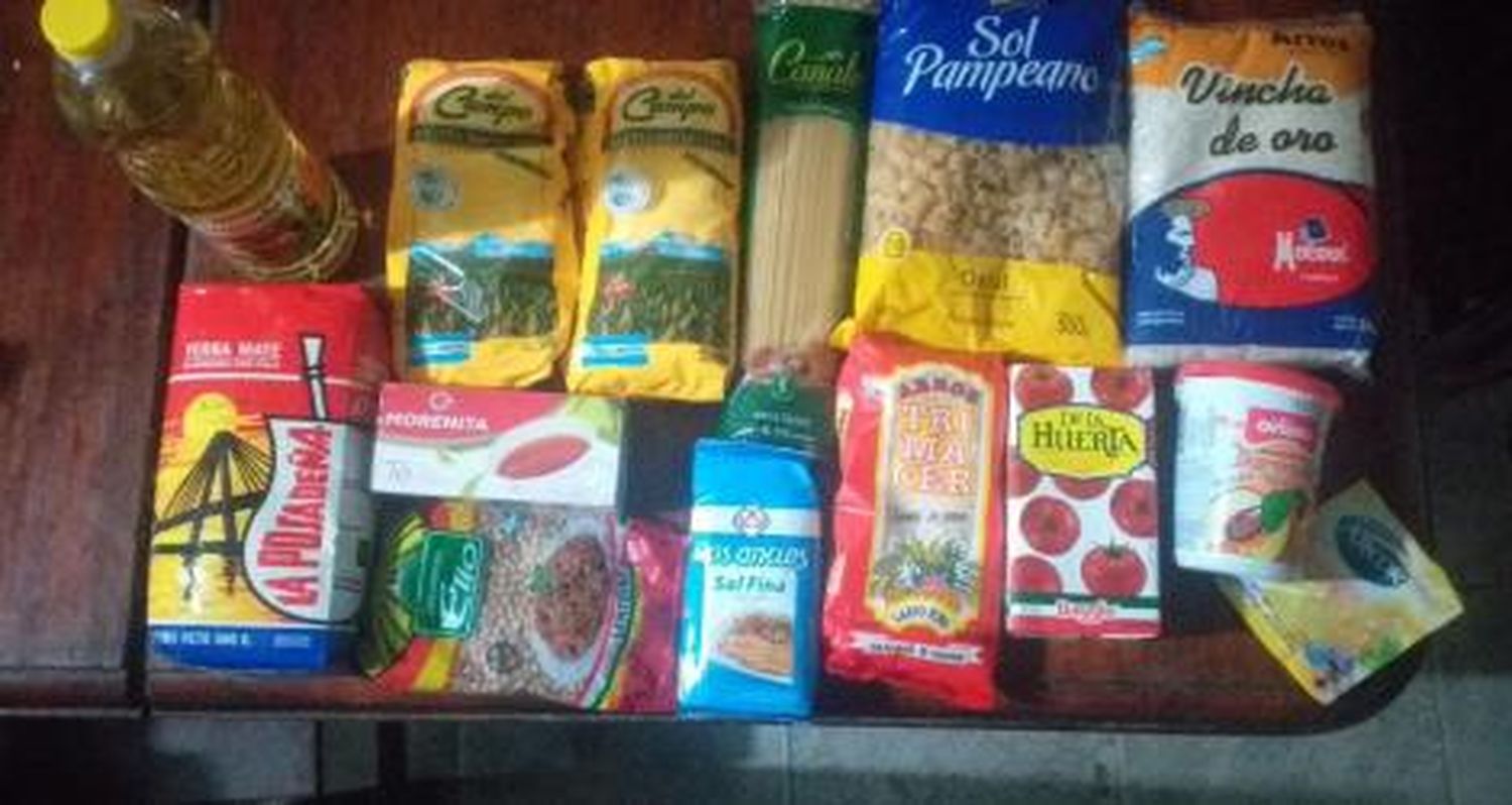 Lara y su campaña solidaria para los aislados