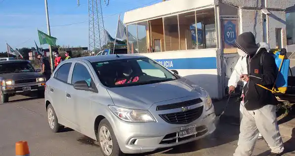 Cuatro jóvenes ingresaron de forma clandestina a la ciudad