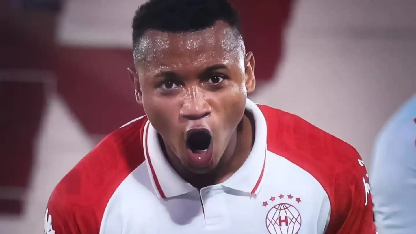 El colombiano Cortés anotó un gol.