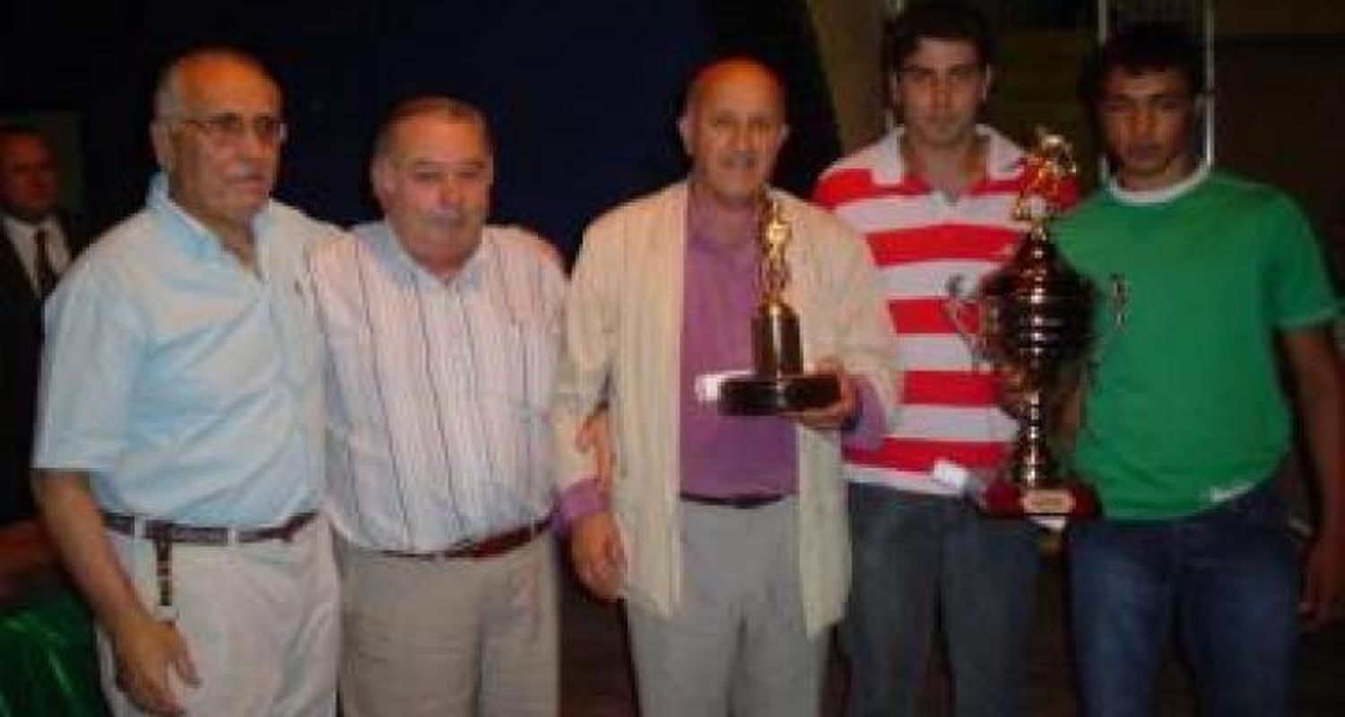 Atlético fue la figura en los “Pedro”