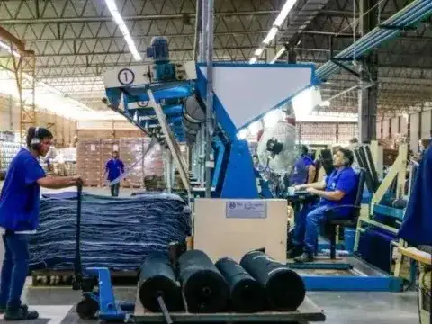 La actividad industrial mejoró 1,4 por ciento en julio, según la UIA
