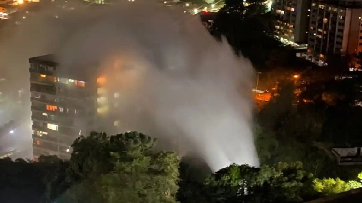 Rotura de tubo matriz en San Antonio de Los Altos destroza 25 apartamentos y deja 8 heridos