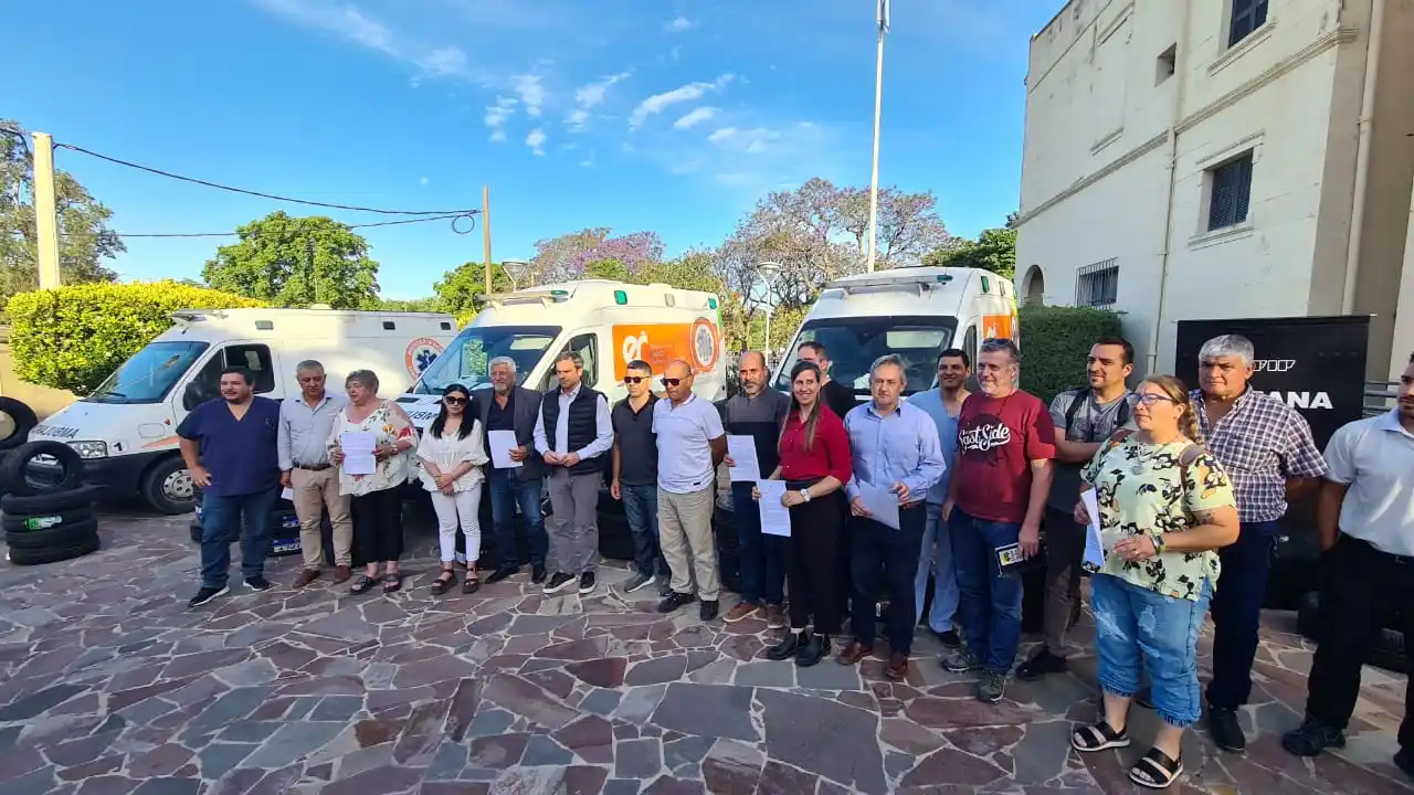 La Aduana entregó 170 neumáticos para ambulancias de 29 hospitales y centros de salud de la provincia