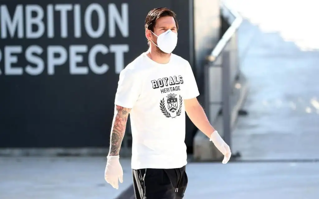 Messi volvió al predio de Barcelona tras casi dos meses