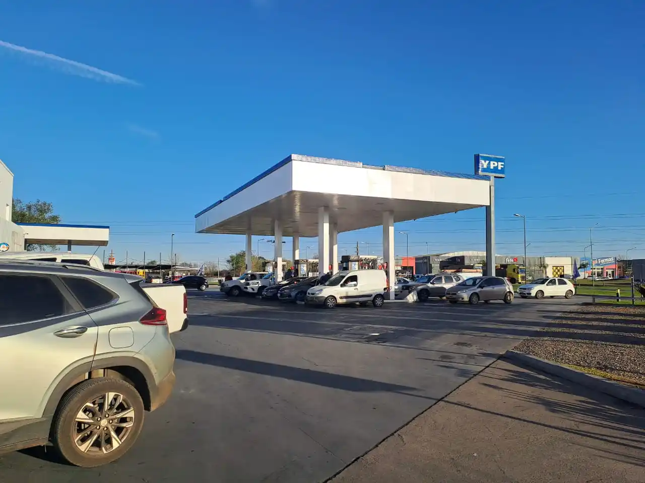 Aumento en los combustibles: A cuánto llegó la nafta y el gasoil en Gualeguaychú