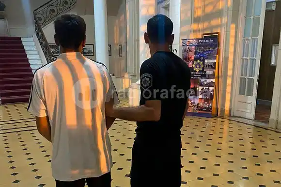 Tenso momento en el barrio Zazpe: un hombre amenazó con prender fuego la casa de su expareja