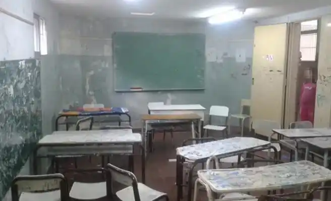 7 mil alumnos de 20 distritos sin clases por problemas de infraestructura