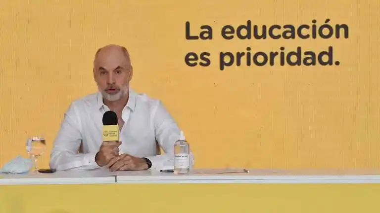 El gobierno porteño evalúa ir a la Corte para defender las clases presenciales 