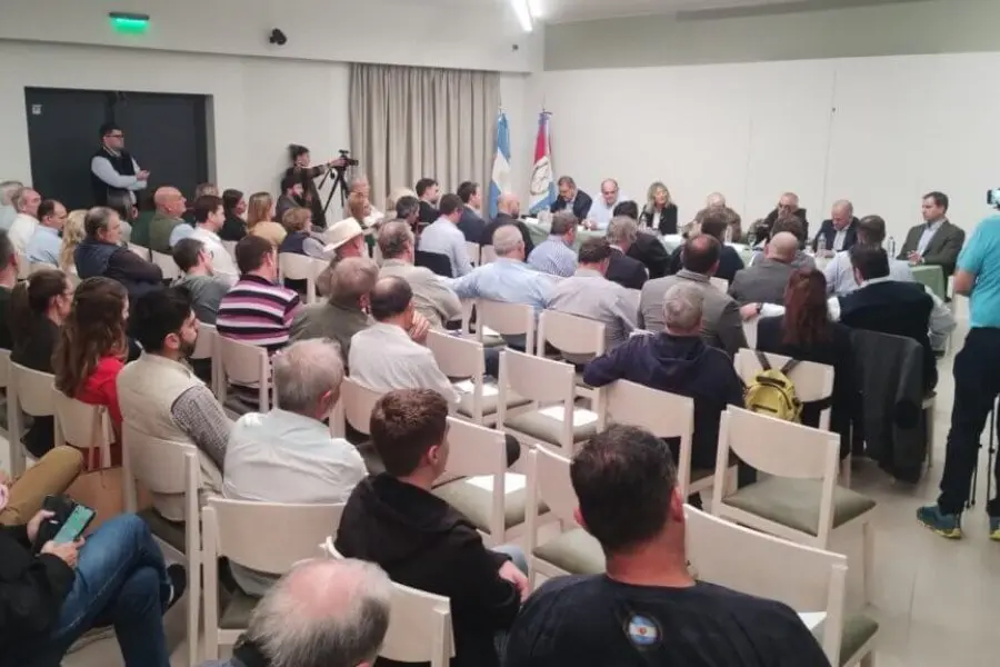 La afección de la chicharrita en maíz: el secretario de Bioeconomía de la Nación encabezó un encuentro en la SRR