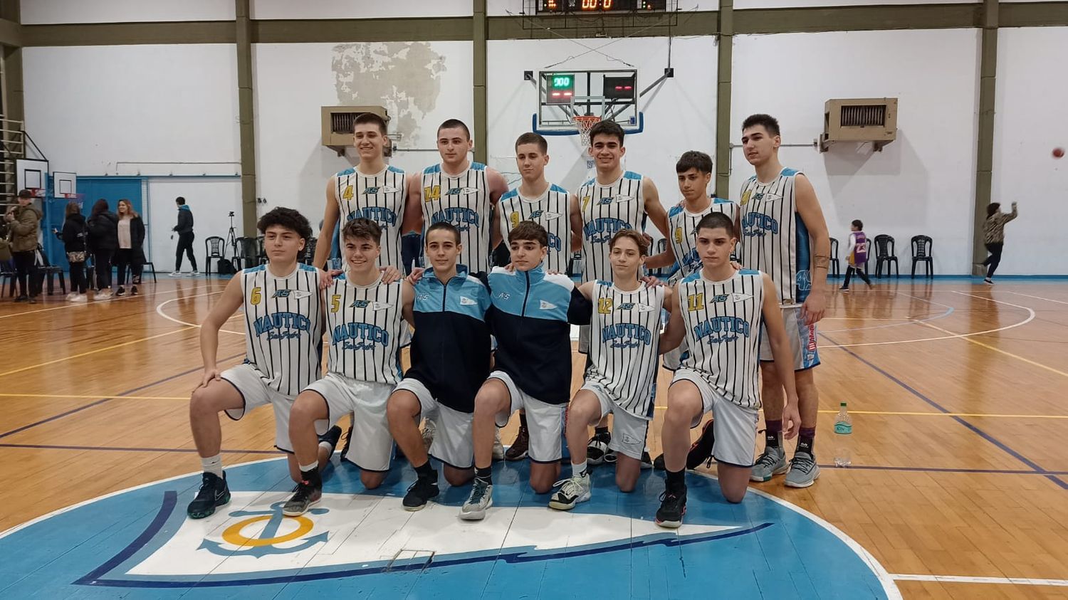 Básquet: triunfo y clasificación en el U17