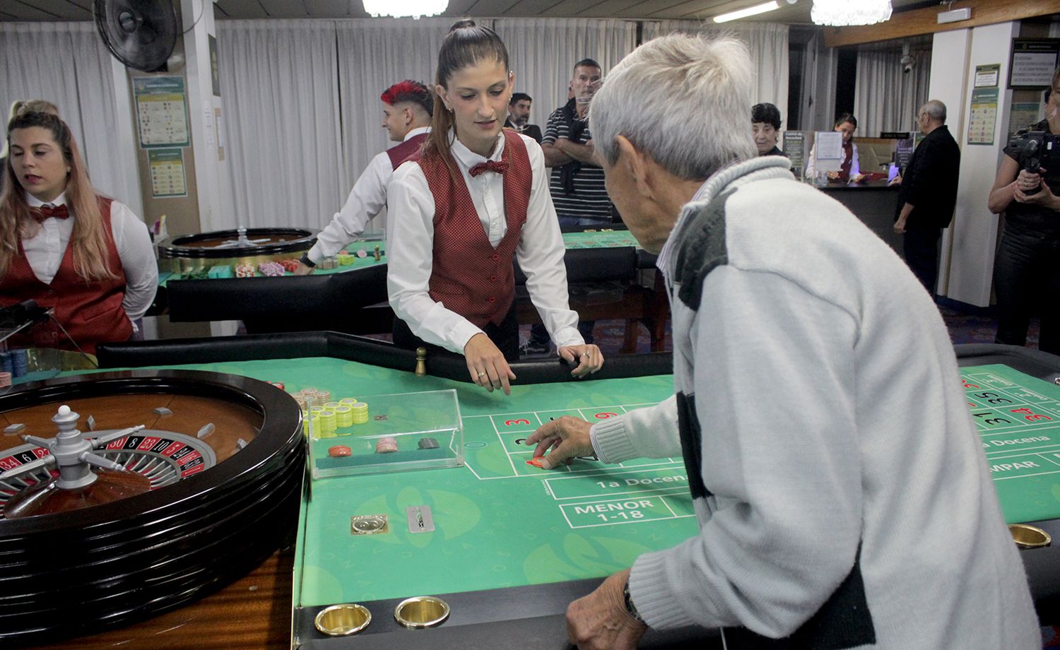 Sala de juegos. Ya está funcionando en el horario de 22 a 4