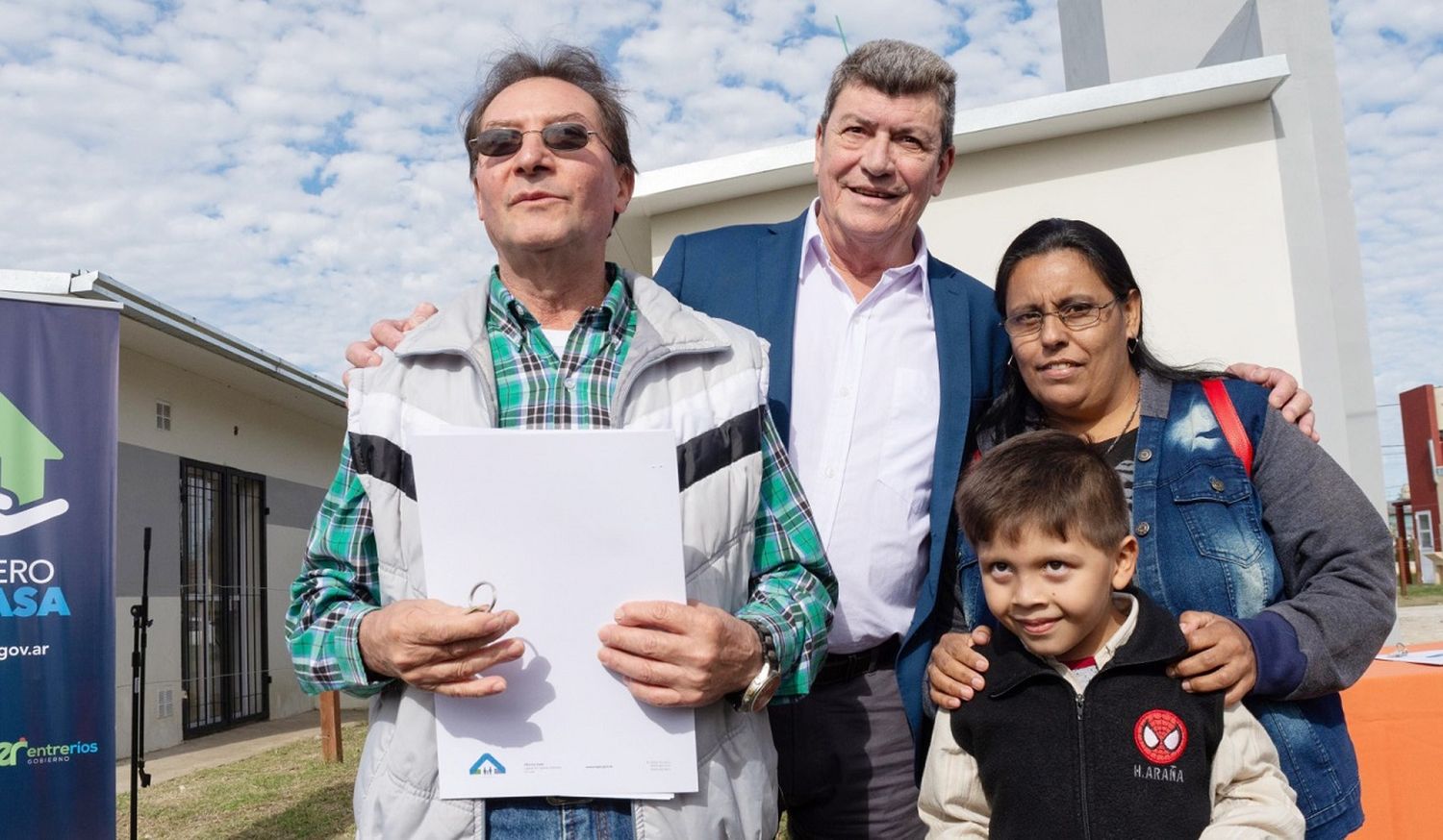 Entrega de ocho nuevas viviendas en Villa del Rosario