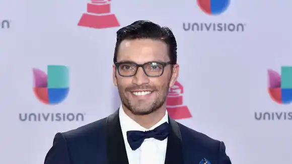 Julián Gil recuerda con un emotivo mensaje el nacimiento de su hijo Matías (video)