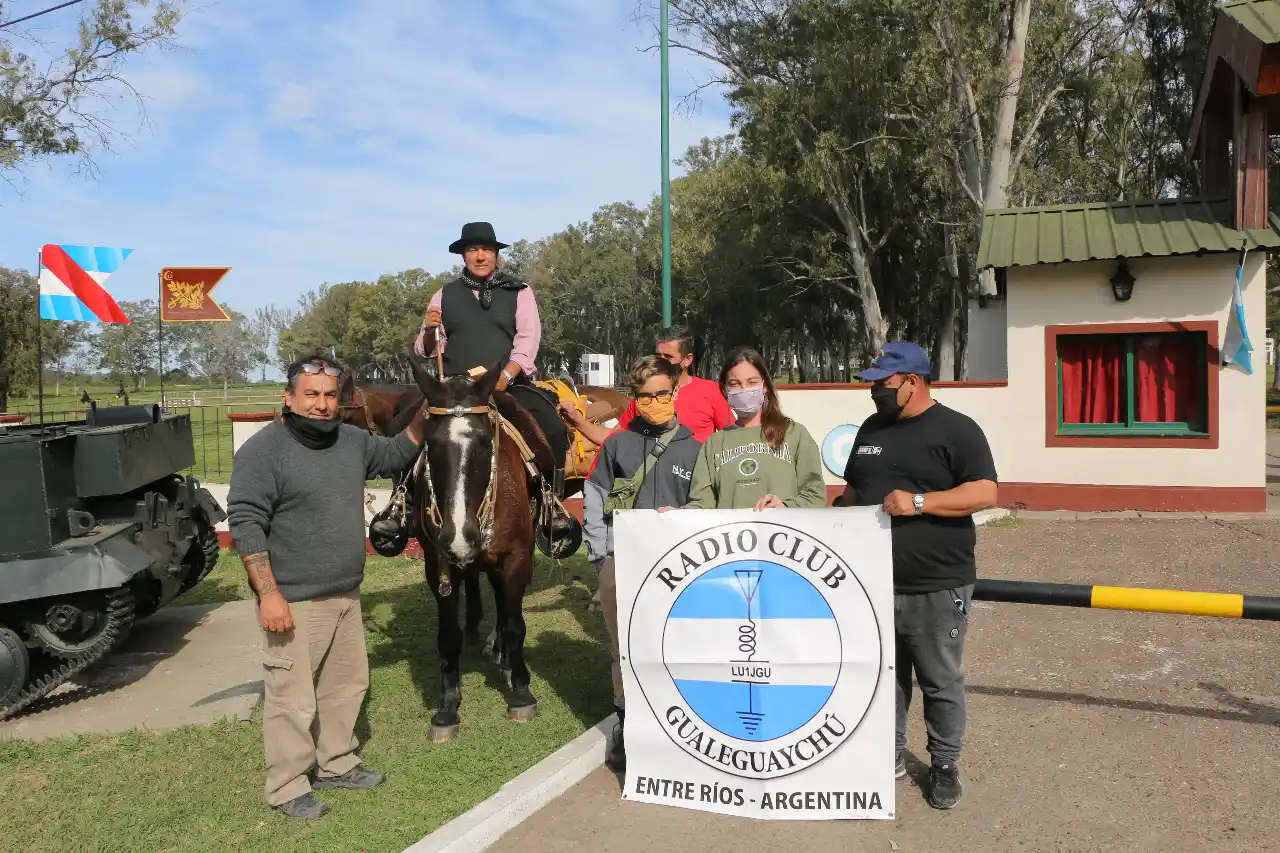 Luchó en la Guerra de Malvinas y ahora encabeza una travesía a caballo hasta Yapeyú