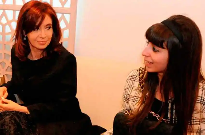Fuerte denuncia de CFK: contó que su hija sufre severos problemas de salud por «persecución política»