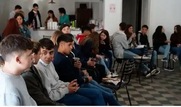 Concepción del Uruguay presenta la segunda fase del Programa “¿Dónde estás hoy?” para acompañar a los jóvenes en su transición educativa y laboral