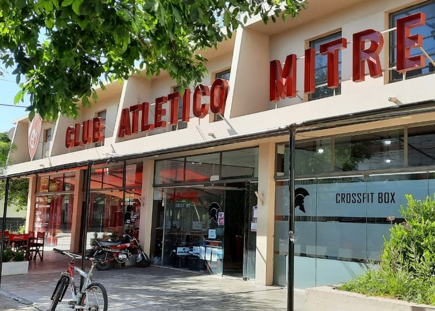 Mitre, 90 años de historia